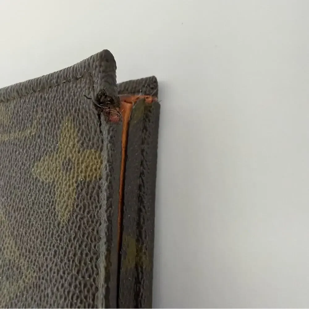 Louis Vuitton vintage unisex wallet Authentic